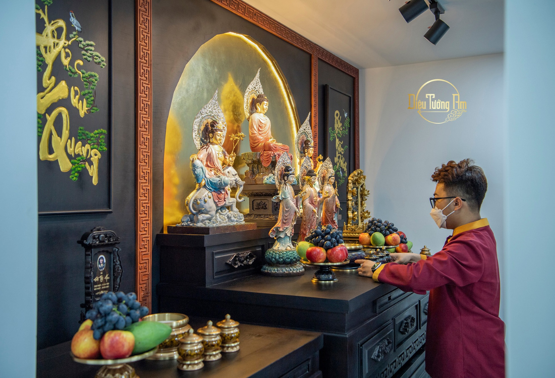 AN KỲ TÂM, CƯ KỲ THÂN TRONG KHÔNG GIAN TU TẬP TẠI GIA